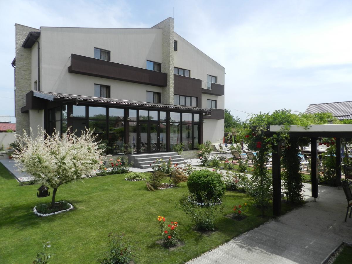 Pensiunea De Vis Buftea Exterior photo
